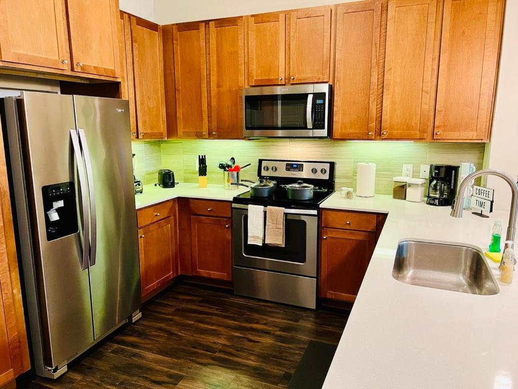 Downtown Apt Free Parking - Pool - Gym - Fully Kitchen Houston Exterior photo